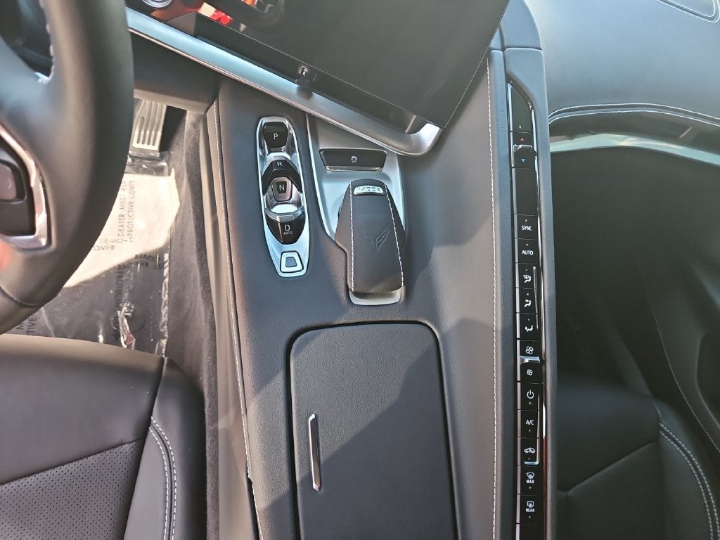 2025 Chevrolet Corvette E-Ray 1LZ