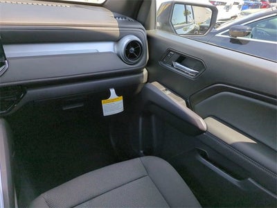 2025 Chevrolet Colorado WT/LT