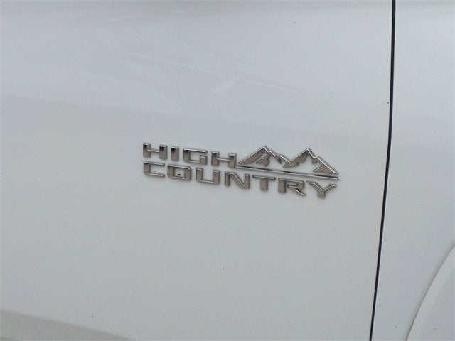 2022 Chevrolet Traverse High Country