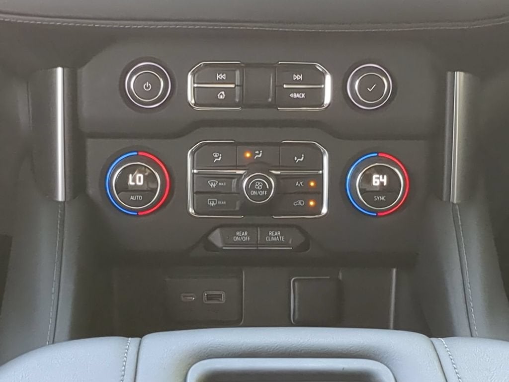 2023 Chevrolet Tahoe LS