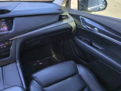 2017 Cadillac XT5 Luxury FWD