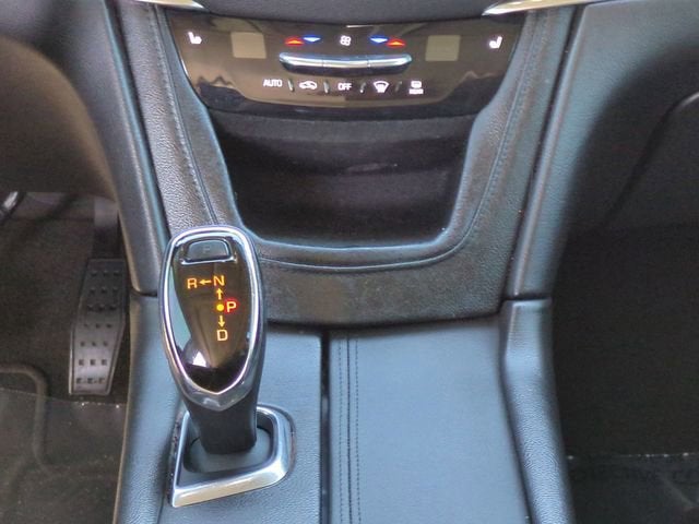 2017 Cadillac XT5 Luxury FWD