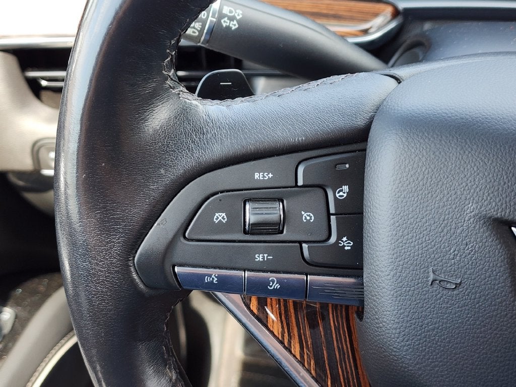 2022 Cadillac Escalade ESV Premium Luxury