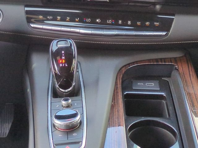 2022 Cadillac Escalade ESV Premium Luxury