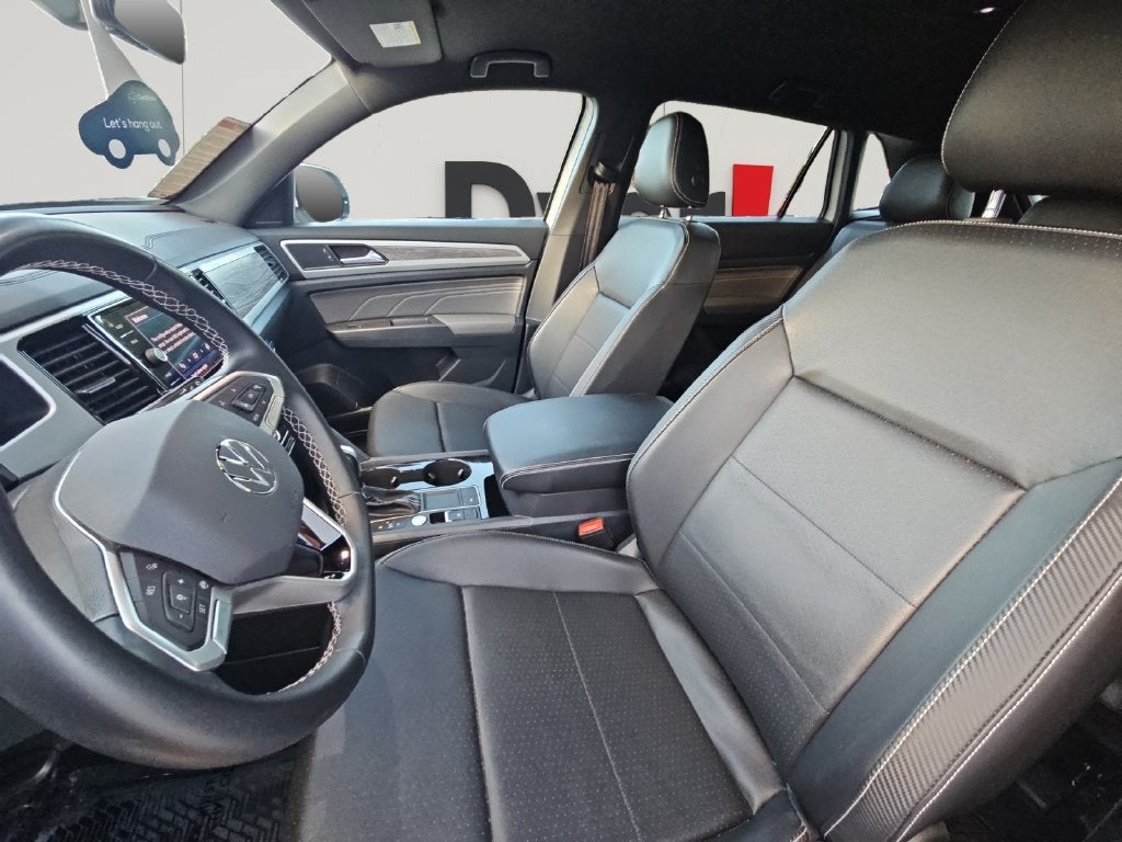 2023 Volkswagen Atlas Cross Sport 2.0T SE w/Technology