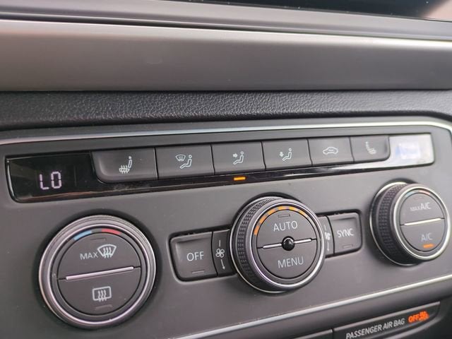 2021 Volkswagen Atlas Cross Sport 3.6L V6 SE w/Technology