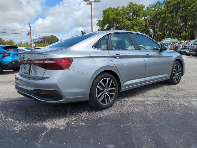 2025 Volkswagen Jetta SE