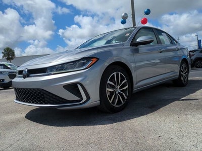 2025 Volkswagen Jetta SE