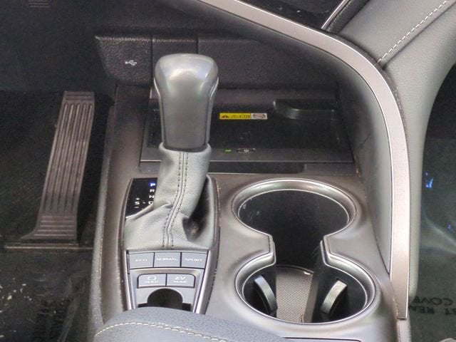 2024 Toyota Camry Hybrid XSE