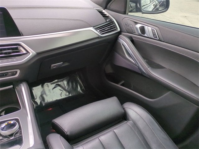 2022 BMW X6 xDrive40i