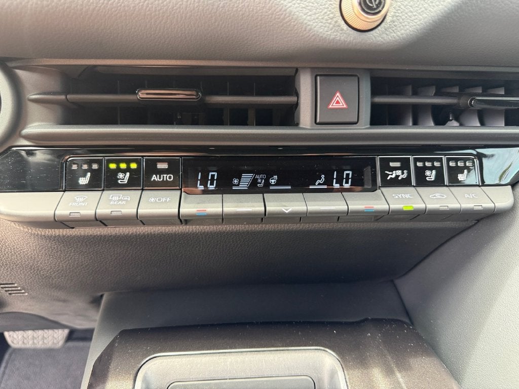 2025 Toyota Crown Signia XLE