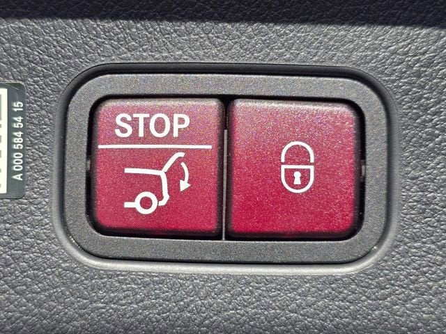 2024 Mercedes-Benz GLC GLC 300