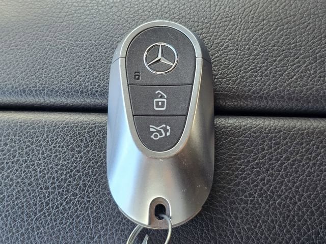 2024 Mercedes-Benz GLC GLC 300