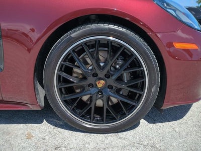 2022 Porsche Panamera GTS