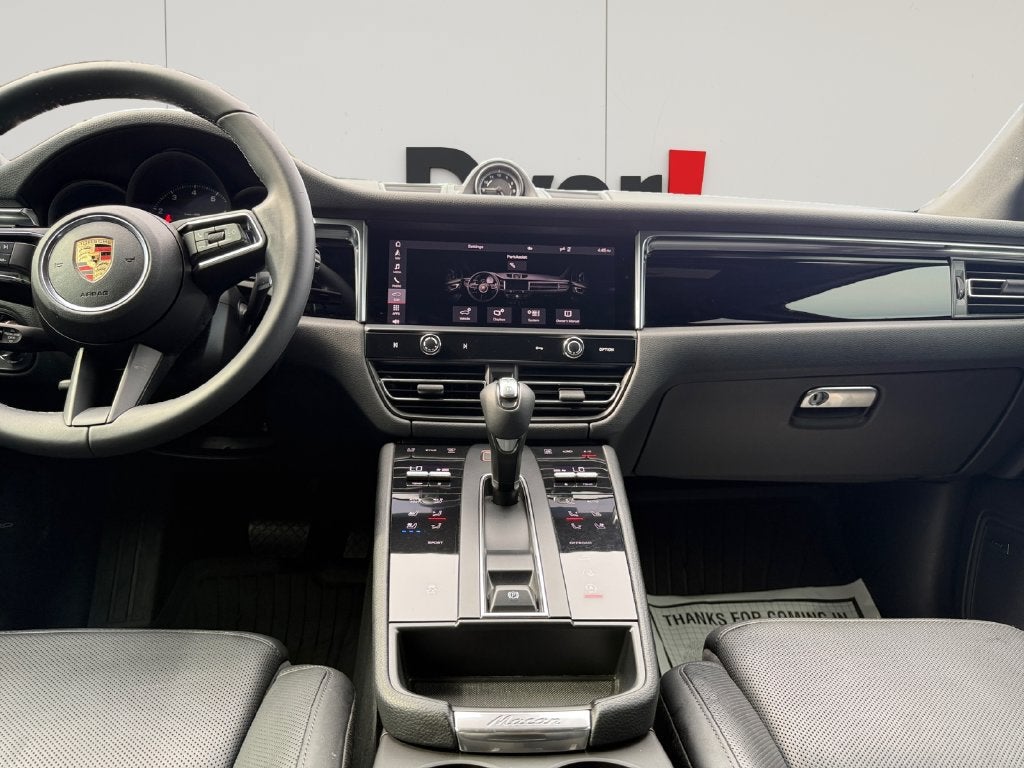 2024 Porsche Macan NA