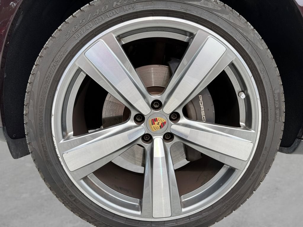 2024 Porsche Macan NA
