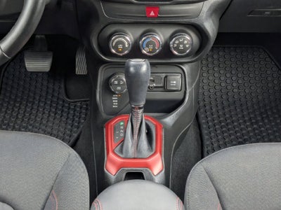 2017 Jeep Renegade Trailhawk