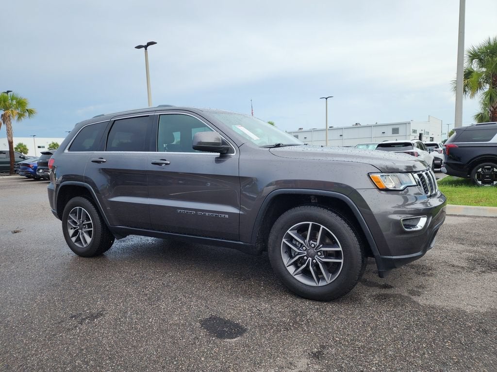 2019 Jeep Grand Cherokee Laredo E