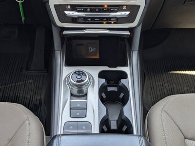 2021 Ford Explorer Base