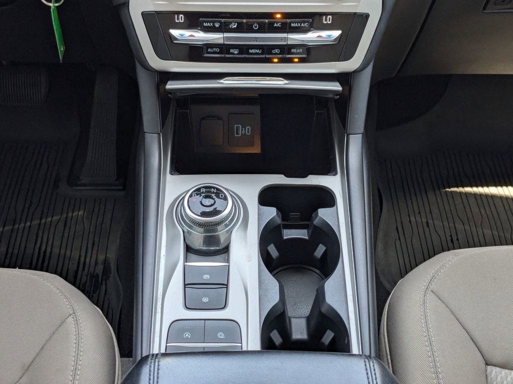 2021 Ford Explorer Base