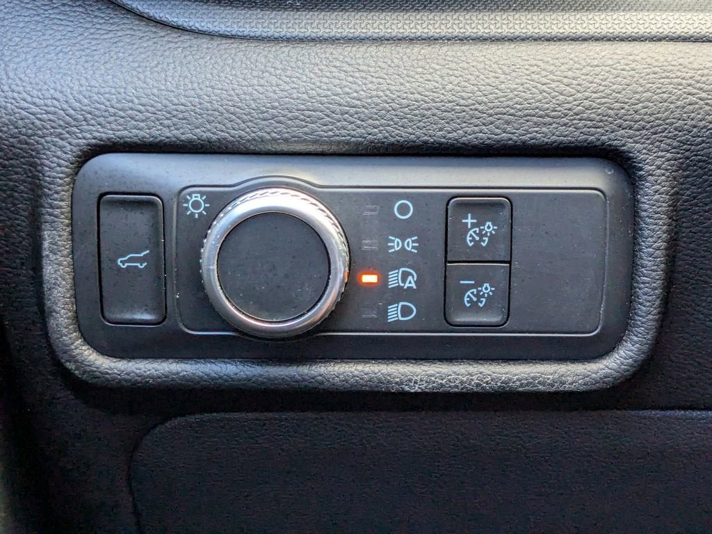 2021 Ford Explorer Base