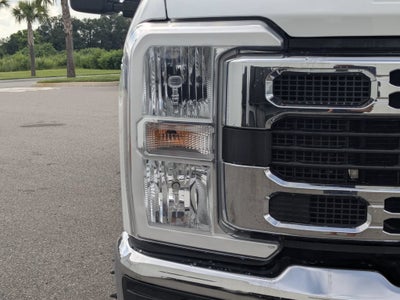 2025 Ford Super Duty F-350 DRW XL