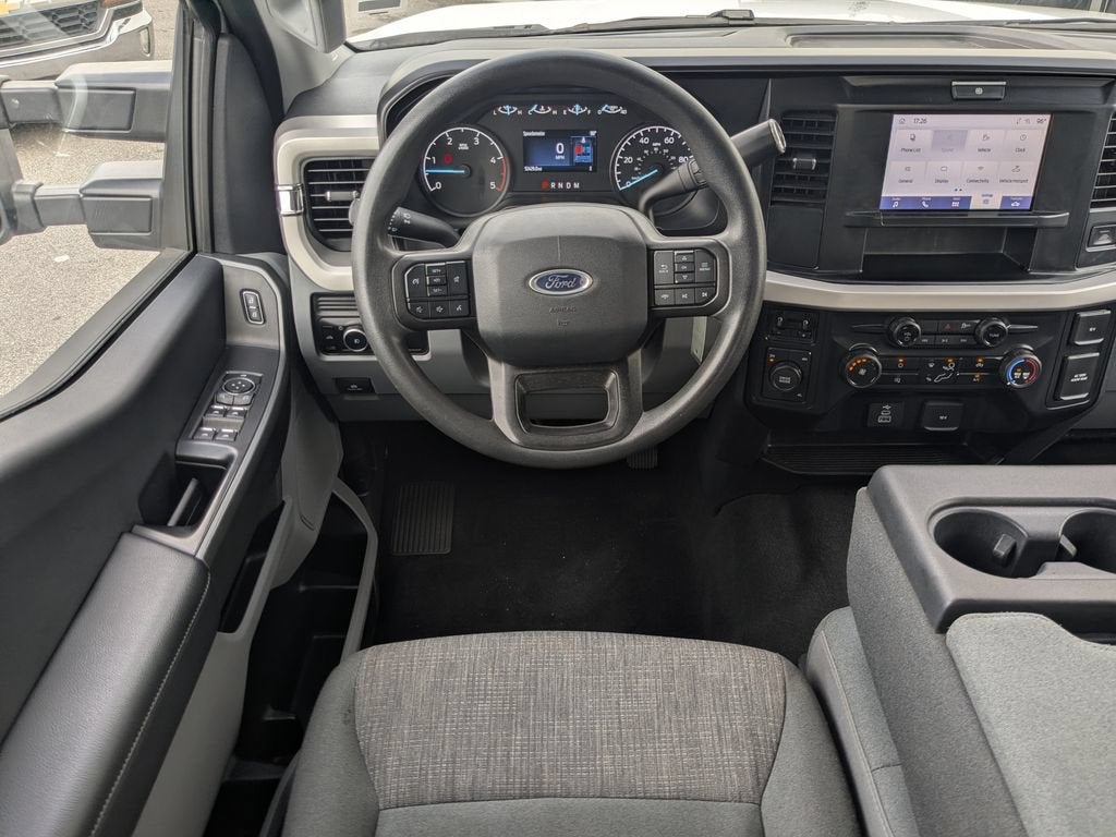 2025 Ford Super Duty F-350 DRW XL