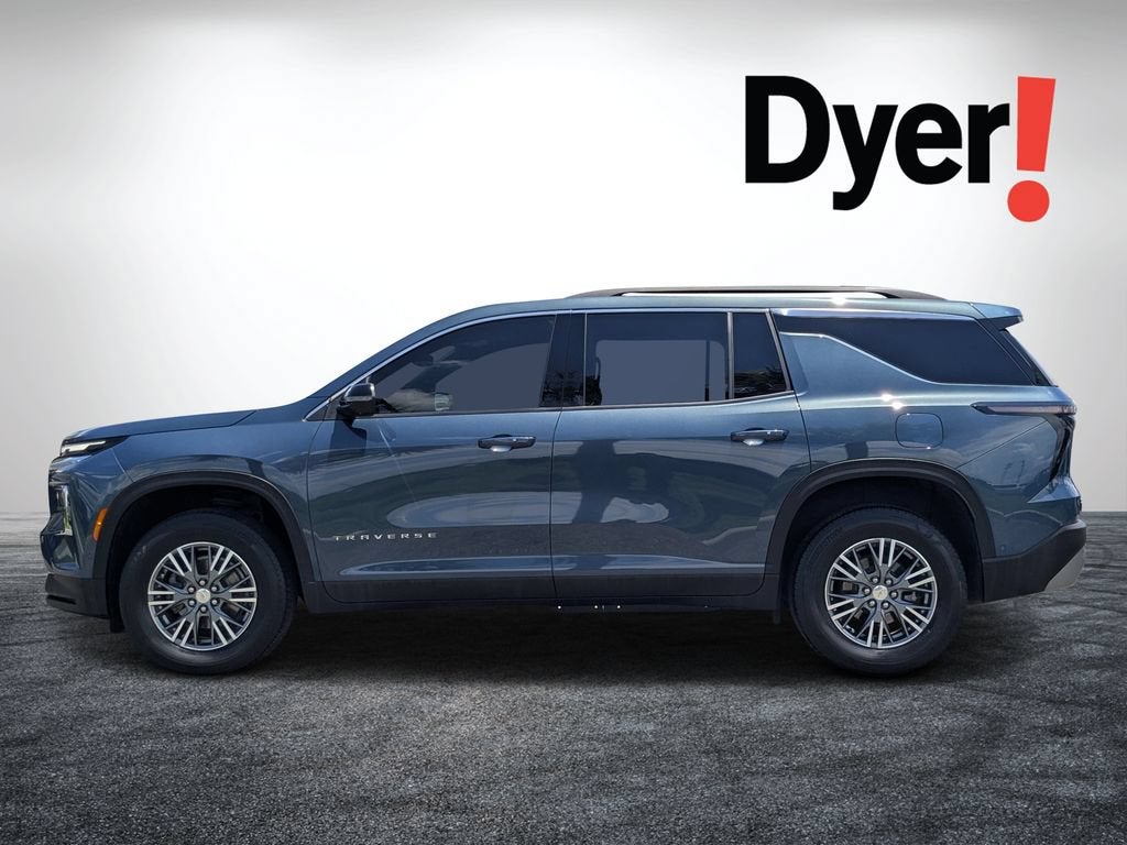 2024 Chevrolet Traverse LT