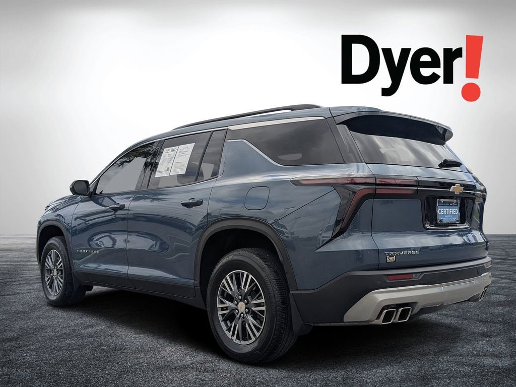 2024 Chevrolet Traverse LT