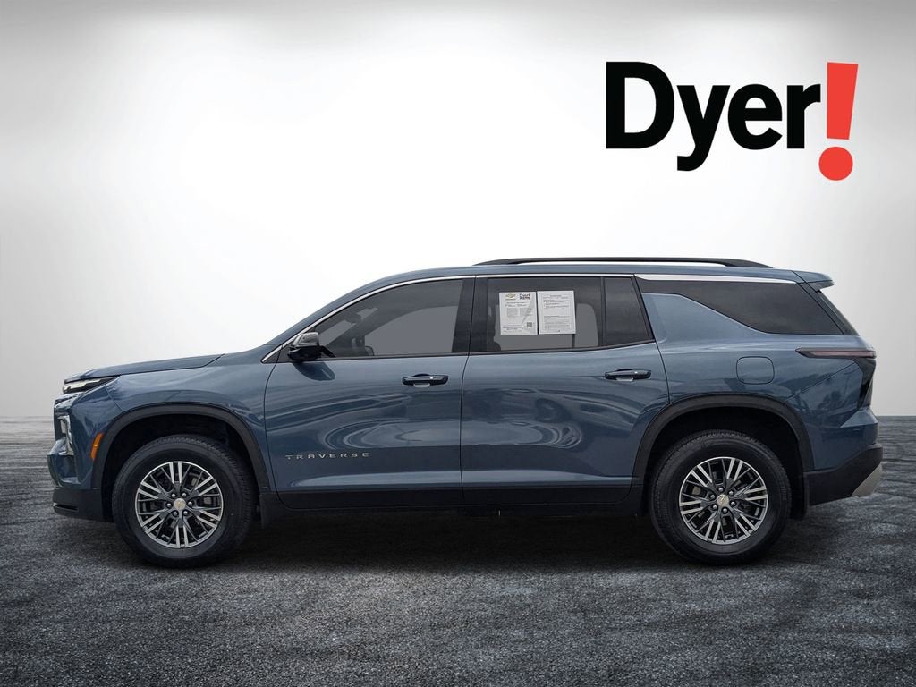 2024 Chevrolet Traverse LT