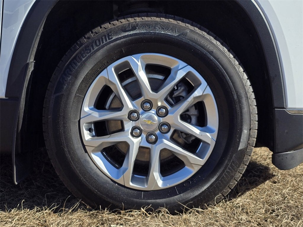 2021 Chevrolet Traverse LT Cloth