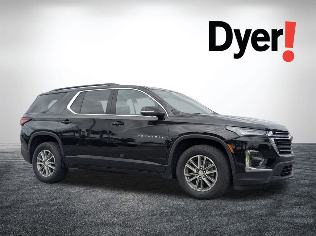 2023 Chevrolet Traverse LT Leather