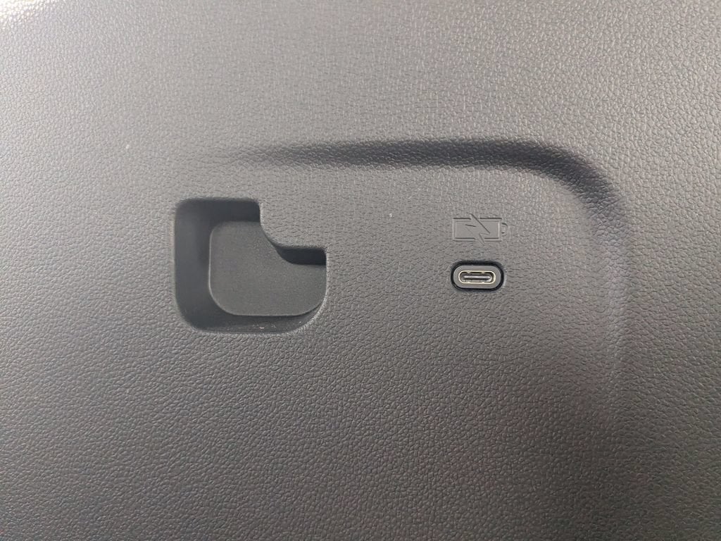 2024 Chevrolet Traverse LS