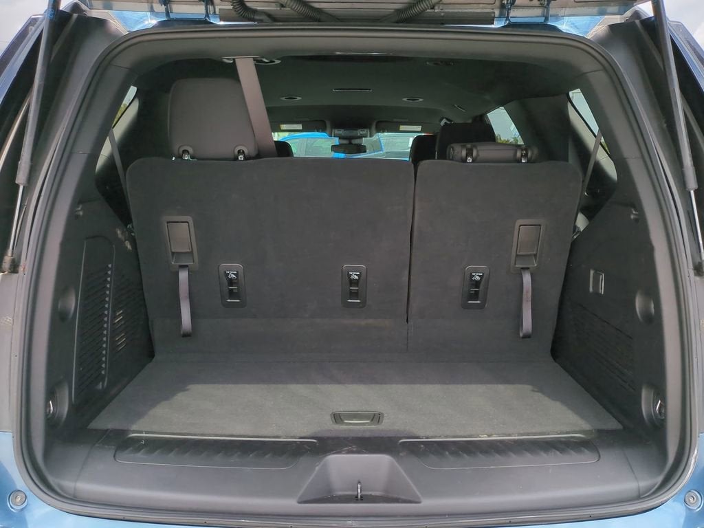 2025 Chevrolet Tahoe LS