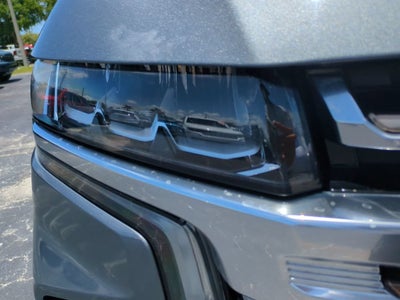 2022 Chevrolet Suburban High Country