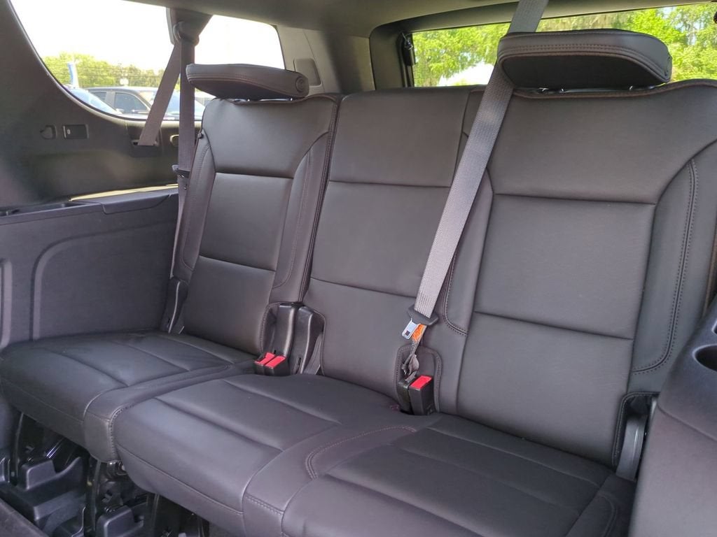 2022 Chevrolet Suburban High Country