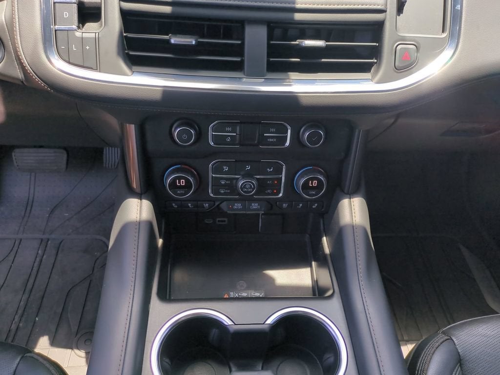 2022 Chevrolet Suburban High Country