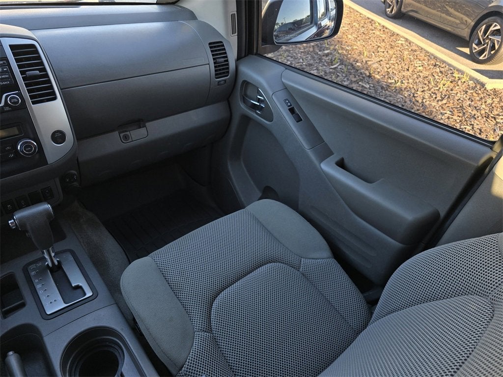 2018 Nissan Frontier SV V6