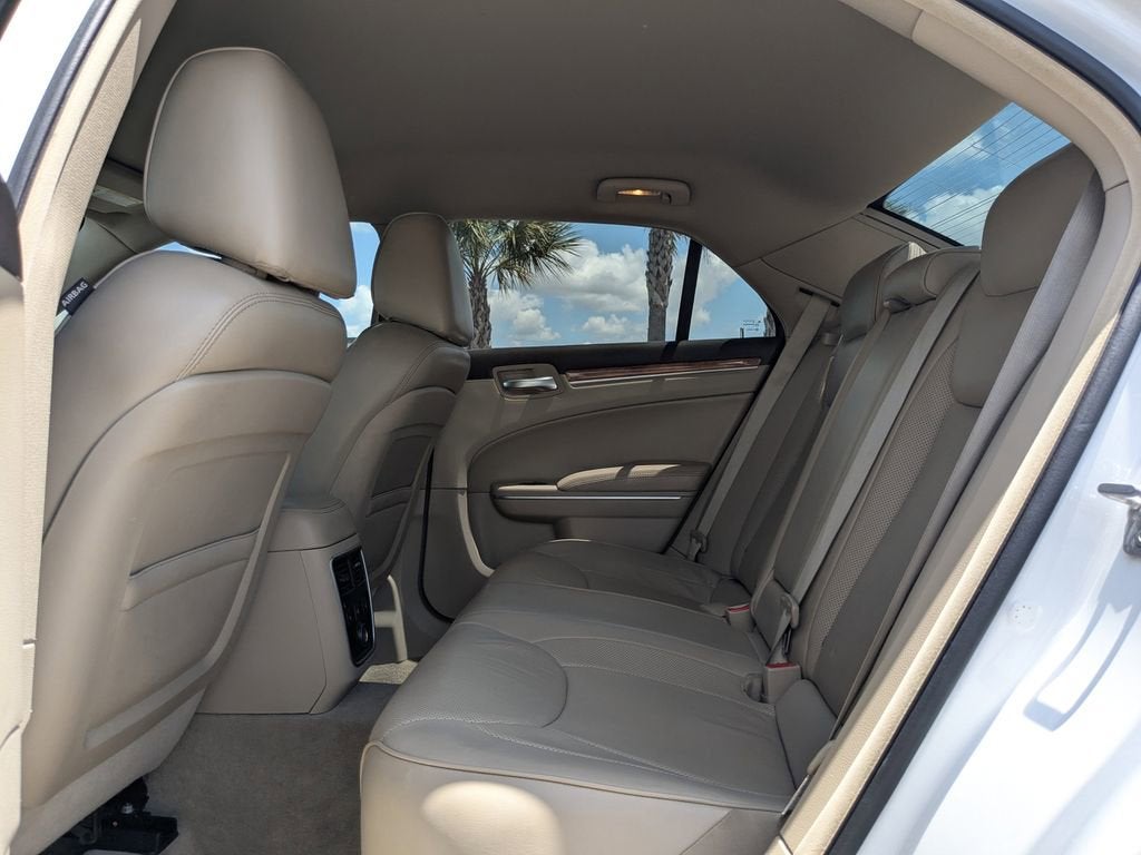 2014 Chrysler 300 300C