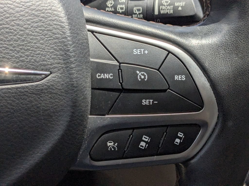 2017 Chrysler Pacifica Touring-L Plus