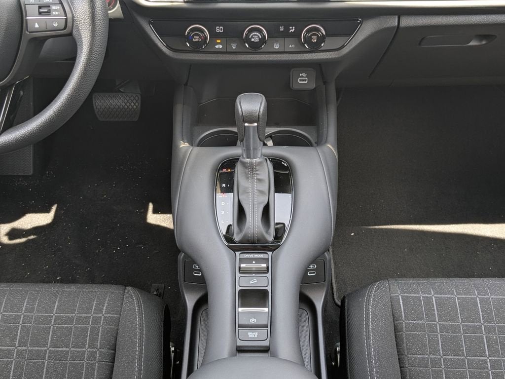 2025 Honda HR-V LX