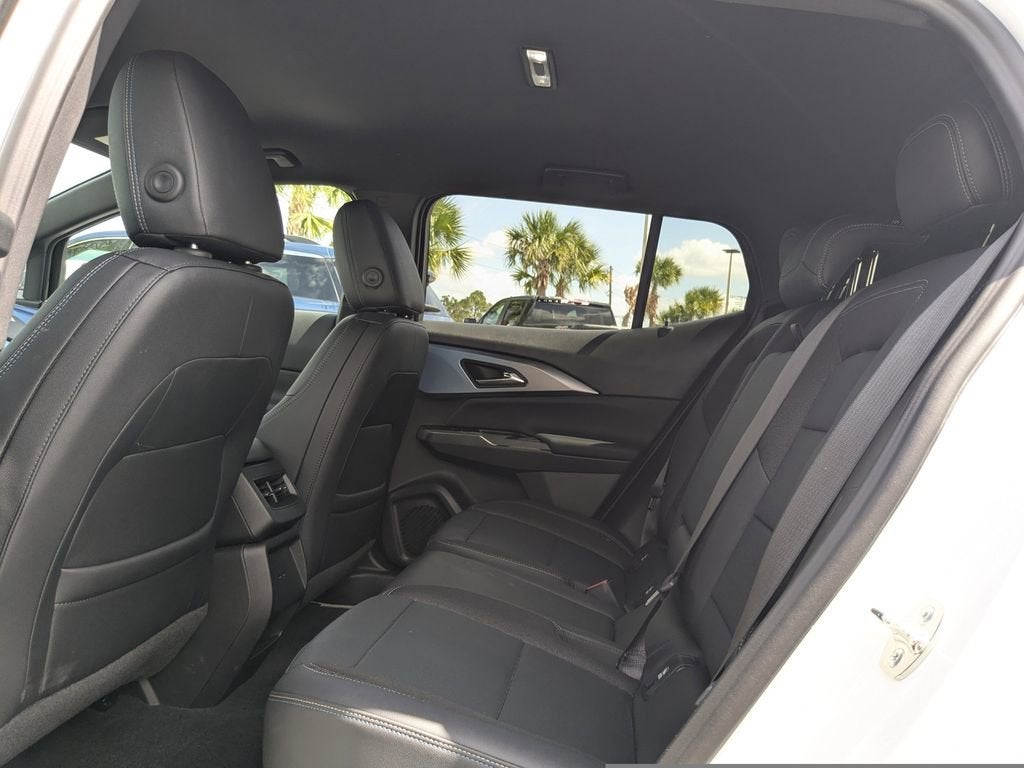 2025 Chevrolet Equinox EV LT