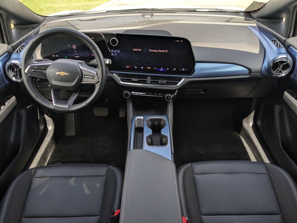 2025 Chevrolet Equinox EV LT