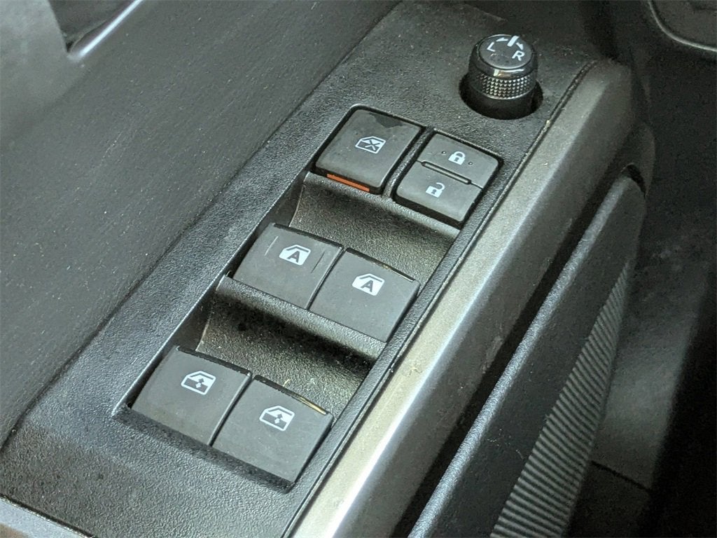 2023 Toyota Tacoma 2WD SR5