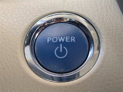 2022 Toyota Camry Hybrid XLE