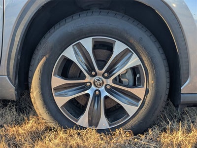 2020 Toyota Highlander XLE