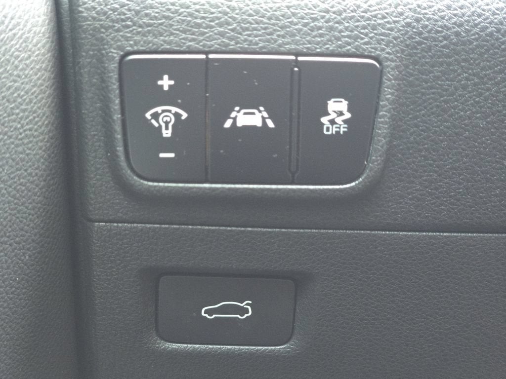 2023 Kia K5 EX