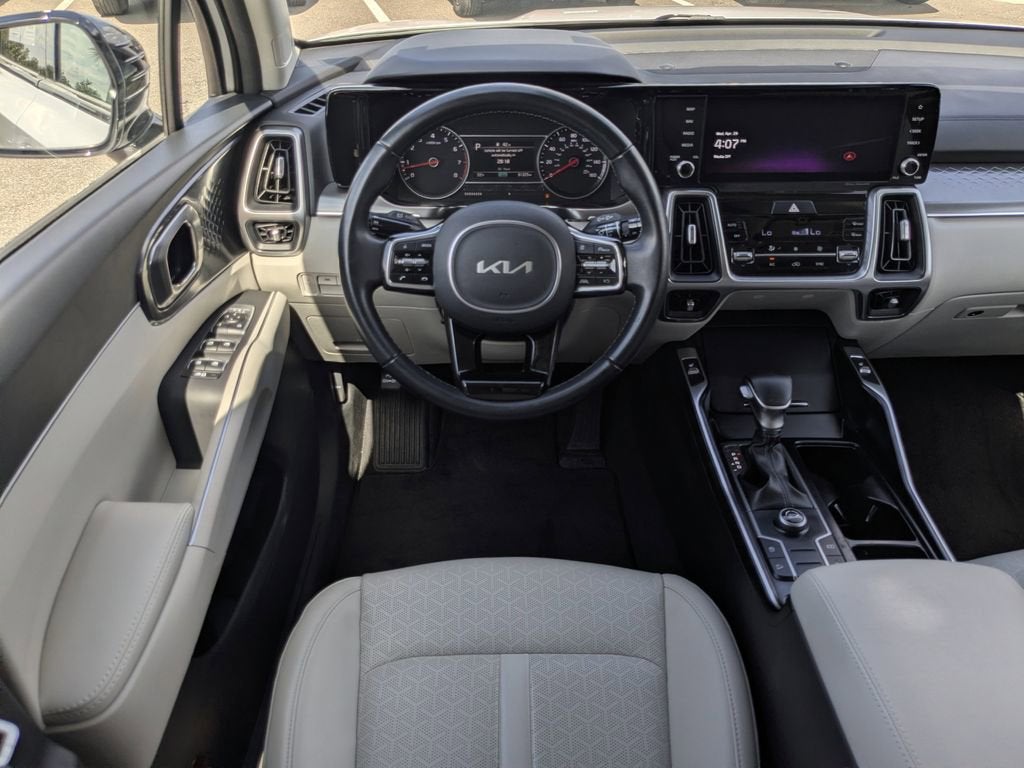2023 Kia Sorento S