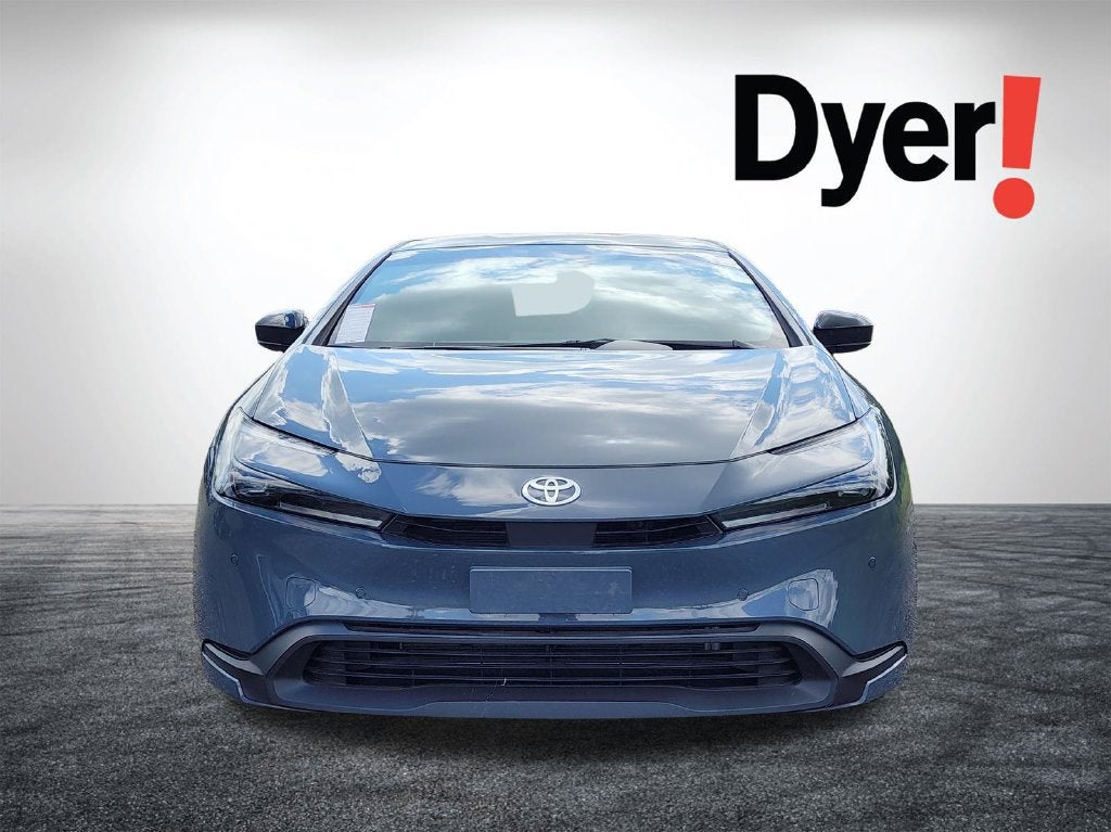 2025 Toyota Prius LE
