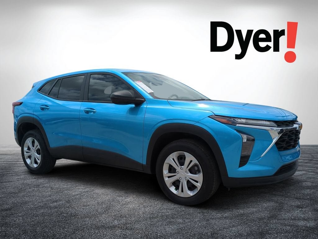 2025 Chevrolet Trax LS